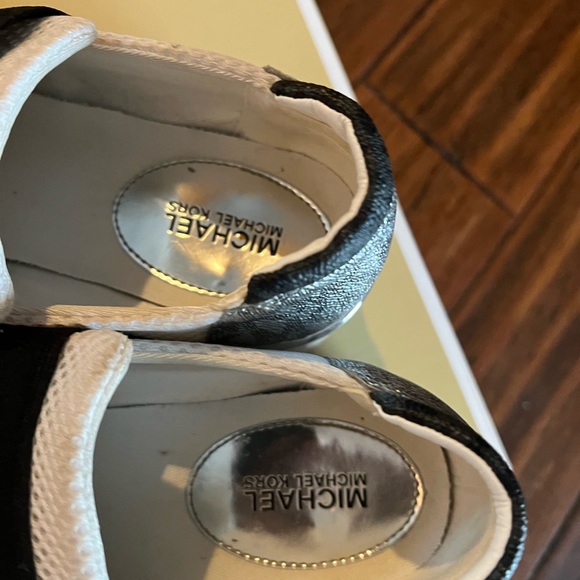 Michael Kors Felix Trainer - Picture 4 of 7